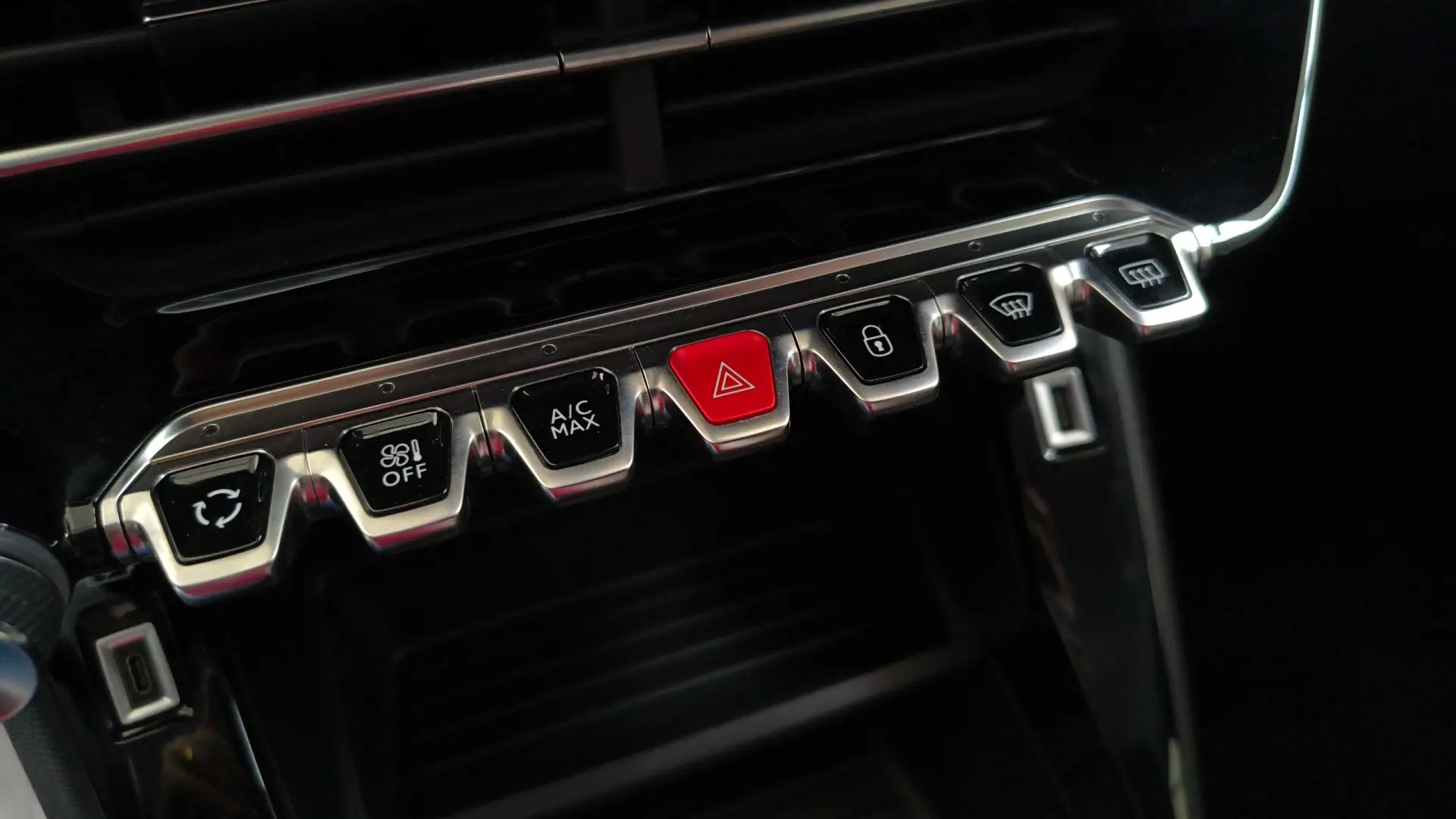 Peugeot 208 1.2 PureTech Active Pack 27