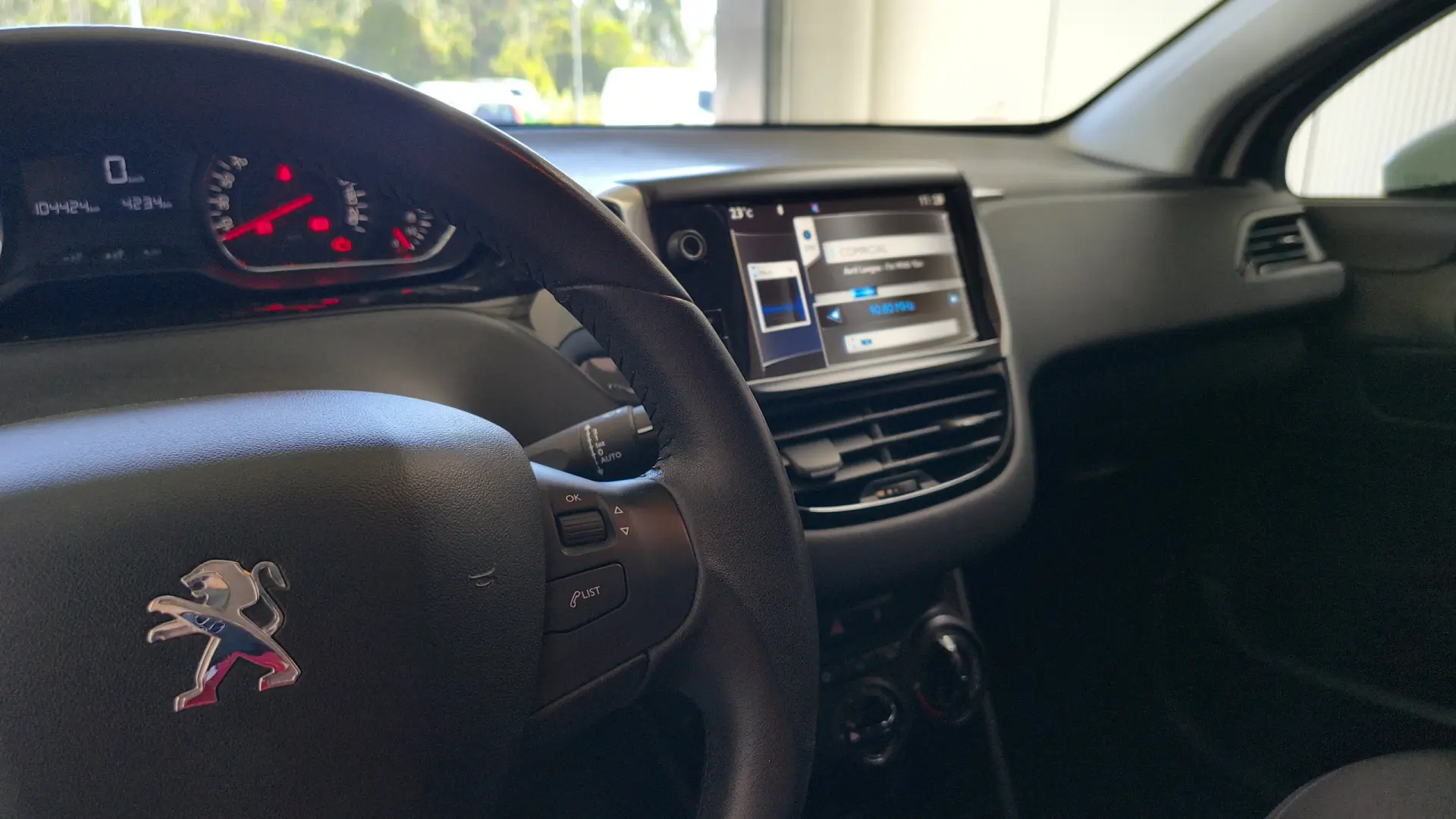 Peugeot 208 1.2 VTi Active 19