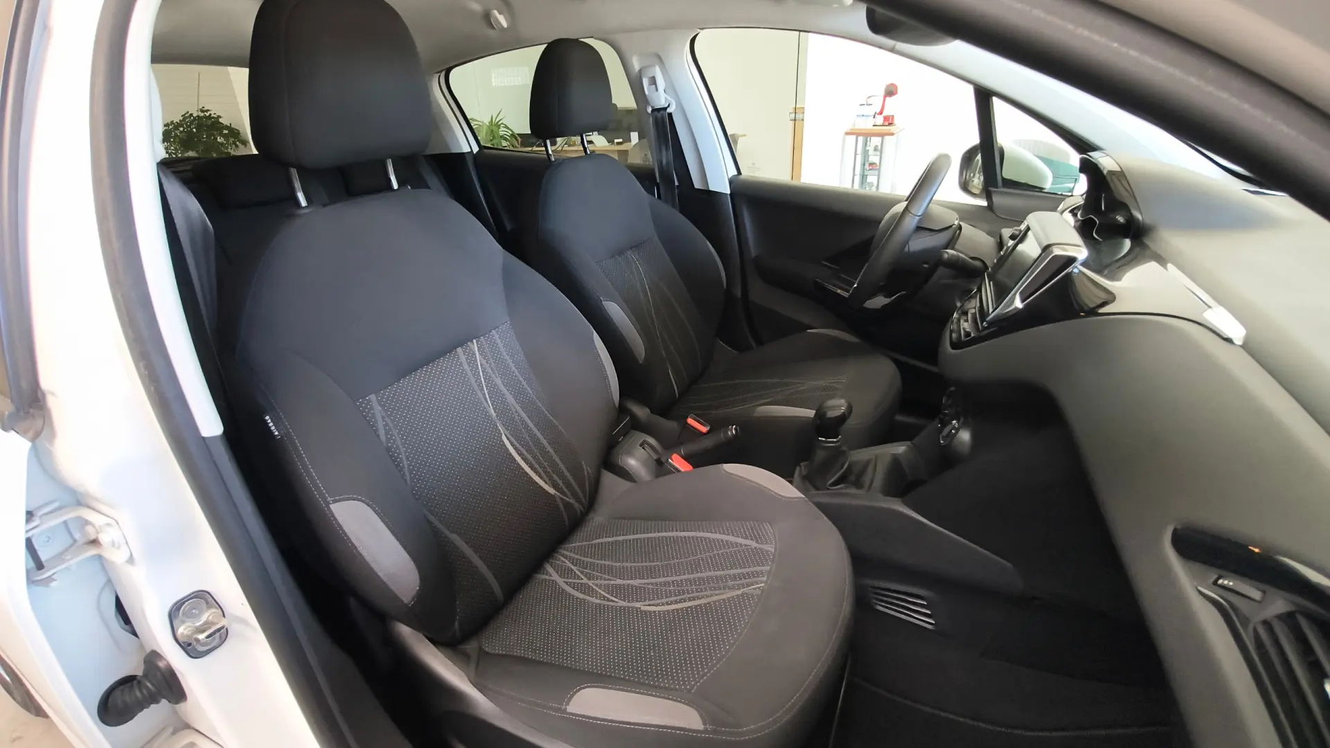 Peugeot 208 1.2 VTi Active 14