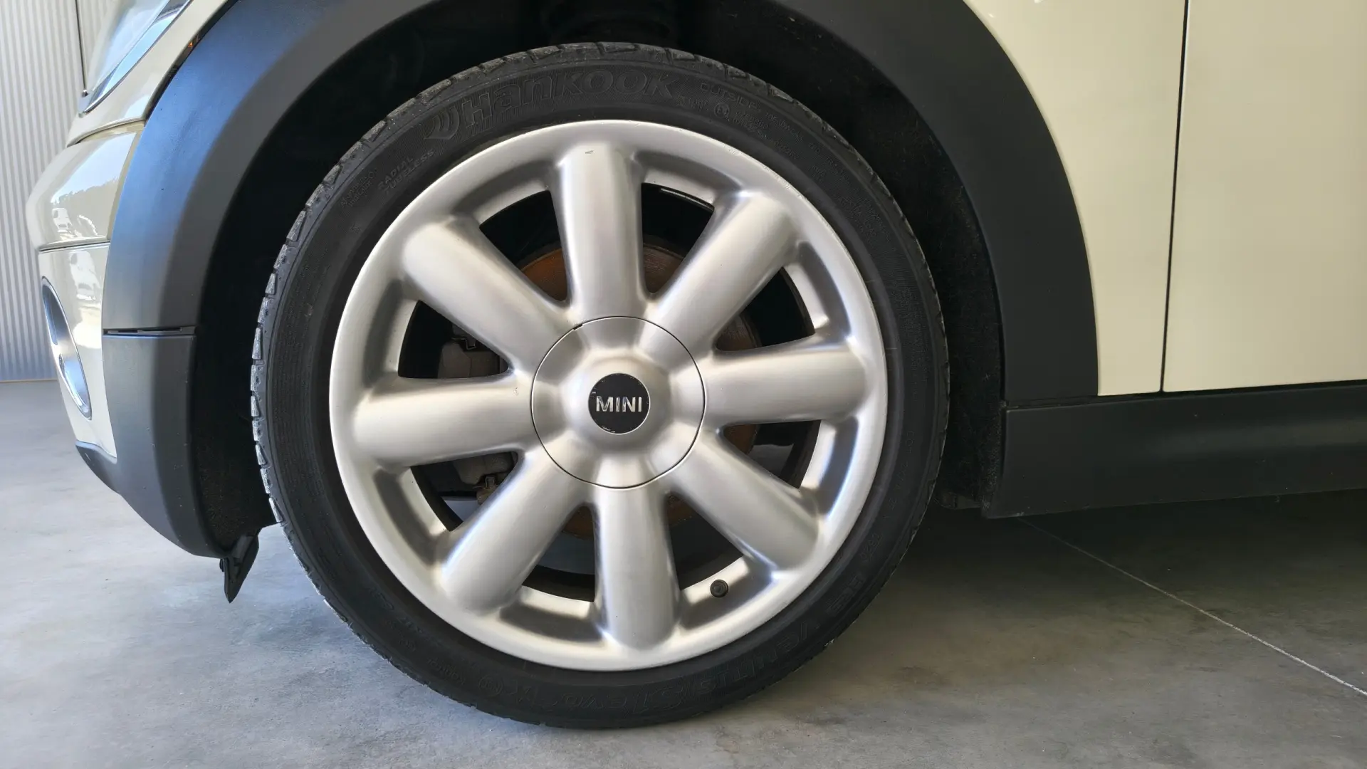 MINI 3 Portas Cooper D 23