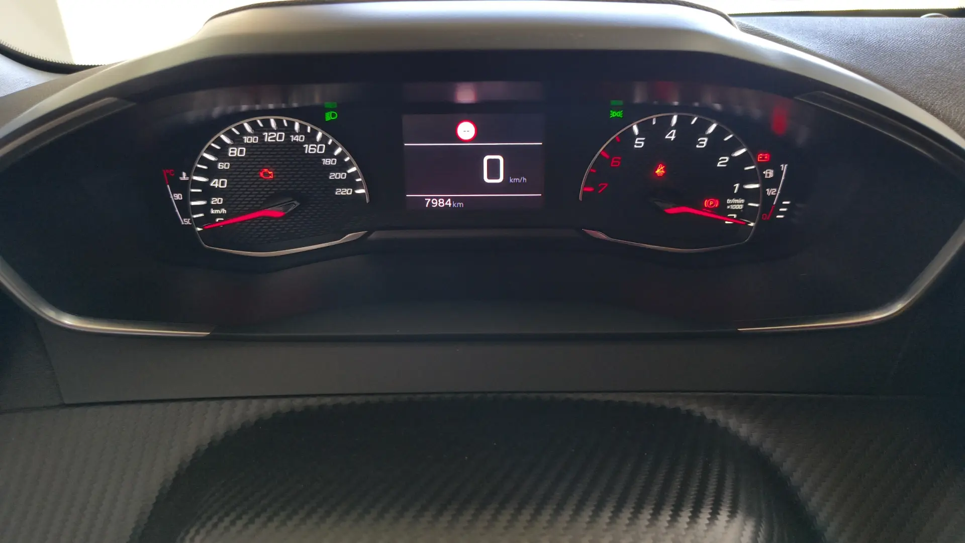 Peugeot 208 1.2 PureTech Active Pack 23