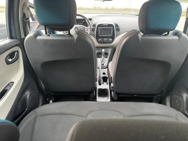 Renault Captur 1.5 dCi Initiale Paris EDC 25