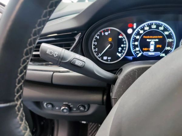 Opel Insignia 1.6 CDTI BUSINESS 26