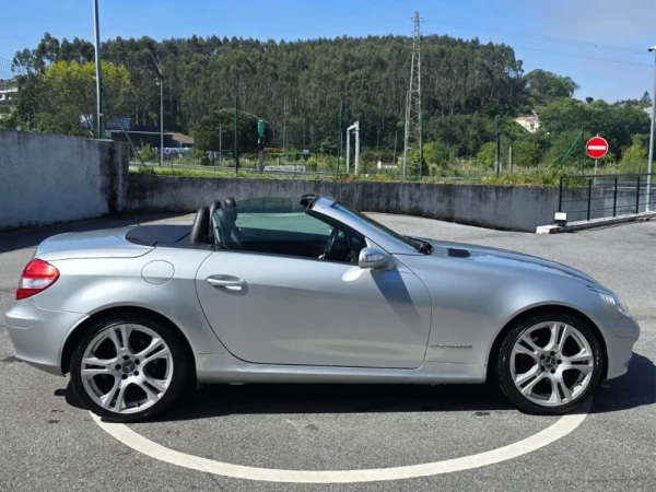 Mercedes-Benz SLK 200 13