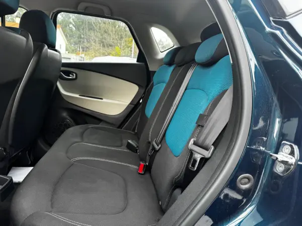 Renault Captur 1.5 dCi Initiale Paris EDC 38