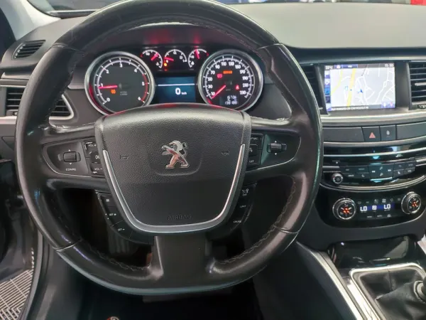 Peugeot 508 SW 1.6 BlueHDi Allure 21