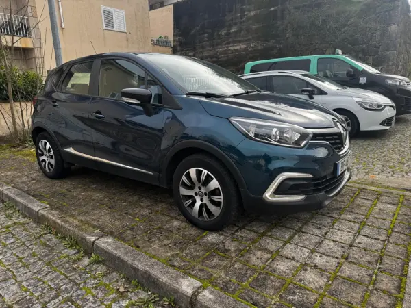 Renault Captur 1.5 dCi Initiale Paris EDC 12