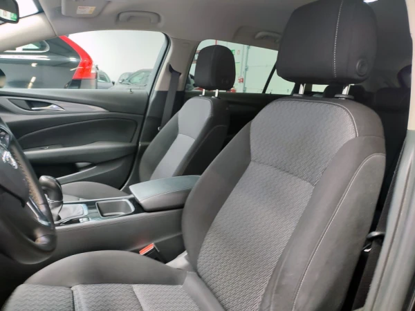 Opel Insignia 1.6 CDTI BUSINESS 61