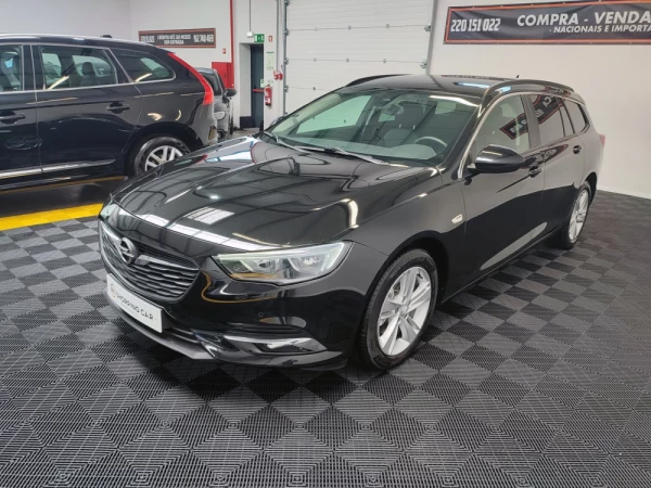 Opel Insignia 1.6 CDTI BUSINESS 1