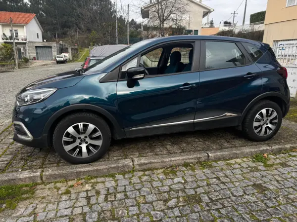Renault Captur 1.5 dCi Initiale Paris EDC 13