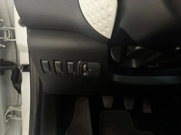 Renault Twingo SCe 70 S&S Intens 23