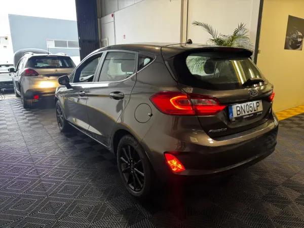 Ford Fiesta 1.5 TDCi Titanium 9