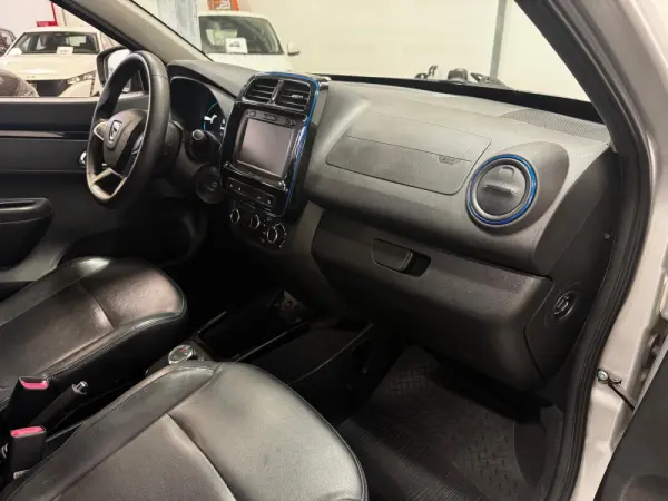 Dacia Spring Comfort 15