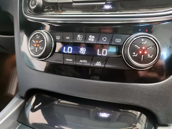 Peugeot 508 SW 1.6 BlueHDi Allure 38