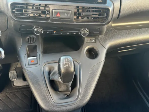 Peugeot Partner 26