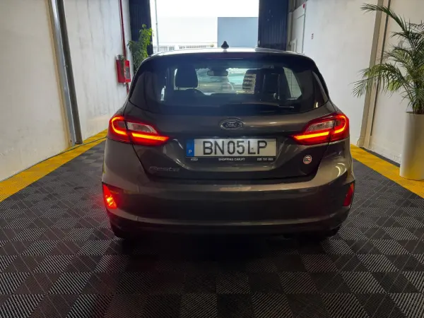 Ford Fiesta 1.5 TDCi Titanium 12