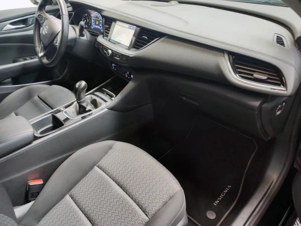 Opel Insignia 1.6 CDTI BUSINESS 42