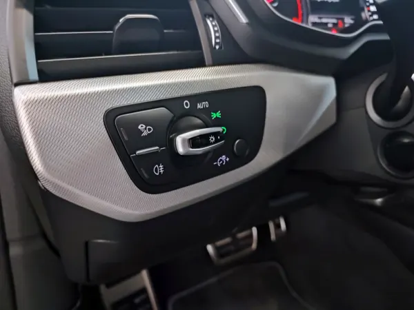 Audi A5 2.0 TDi quattro S tronic S-line 38