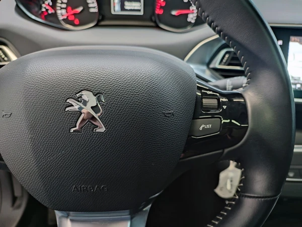 Peugeot 308 SW 1.5 BlueHDi Allure 24