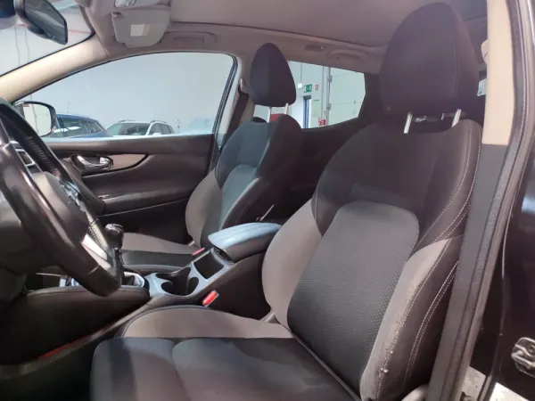 Nissan Qashqai 1.5 dCi TEKNA 19