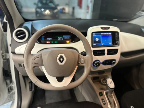 Renault Zoe 16
