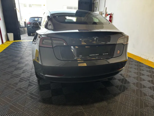 Tesla Model 3 Tração Traseira 8