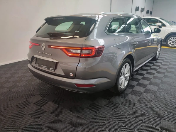 Renault Talisman Sport Tourer 6