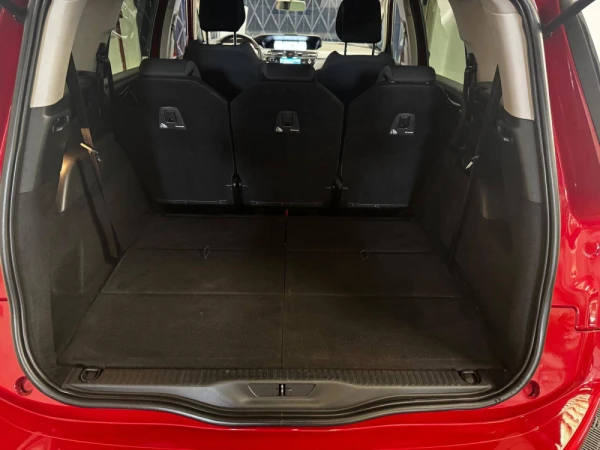 Citroën Grand C4 Spacetourer 31