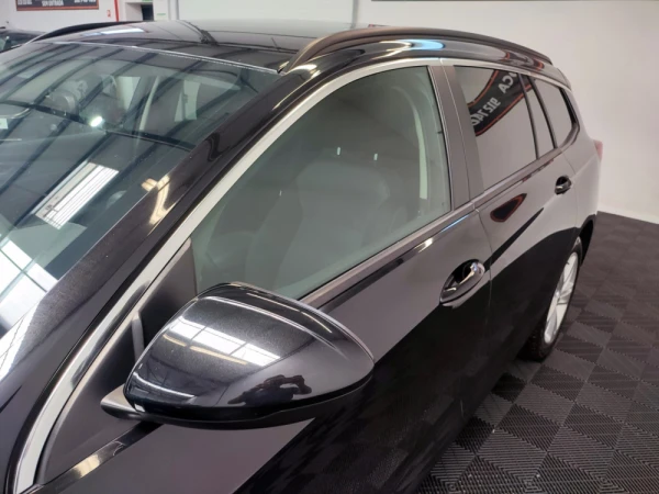 Opel Insignia 1.6 CDTI BUSINESS 17