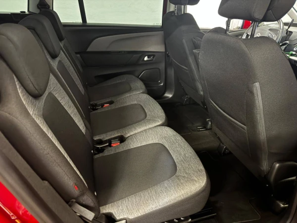 Citroën Grand C4 Spacetourer 22