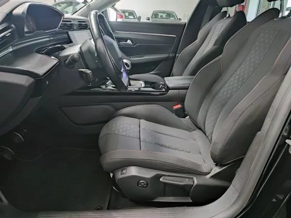 Peugeot 508 SW 1.5 BlueHDi Allure 43