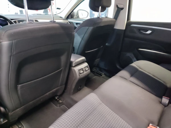 Renault Talisman Sport Tourer 33