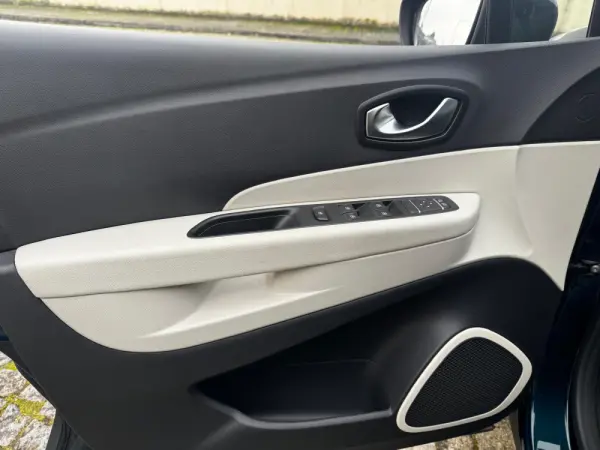 Renault Captur 1.5 dCi Initiale Paris EDC 42
