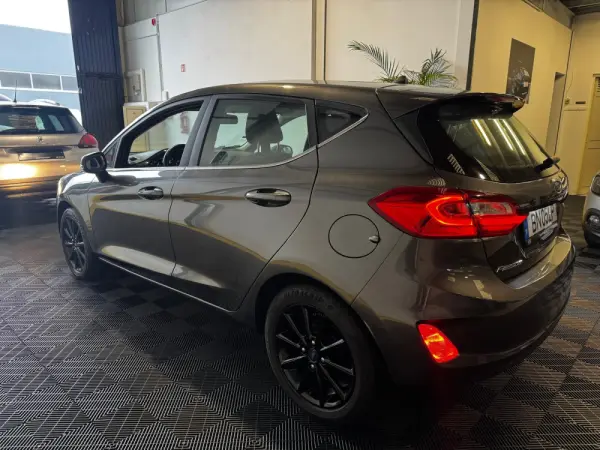 Ford Fiesta 1.5 TDCi Titanium 11