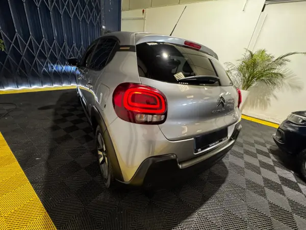 Citroën C3 Pure Tech S&S C-Series 17