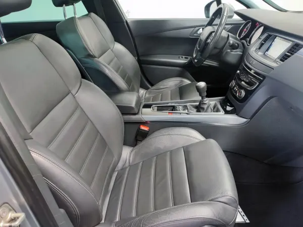 Peugeot 508 SW 1.6 BlueHDi Allure 46
