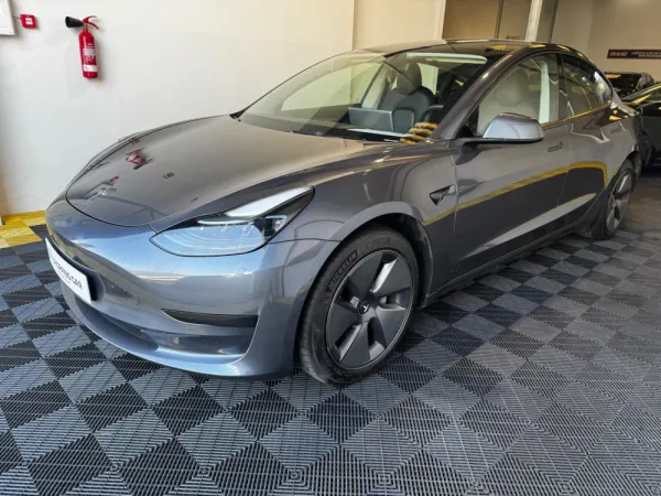 Tesla Model 3 Tração Traseira 1