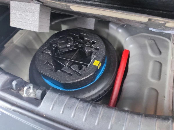 Kia Rio 1.4 CRDi 90 Platinum Edition 45