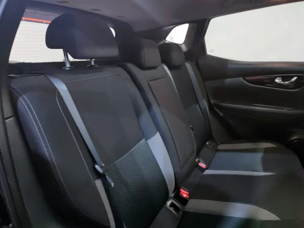 Nissan Qashqai 1.5 dCi TEKNA 41