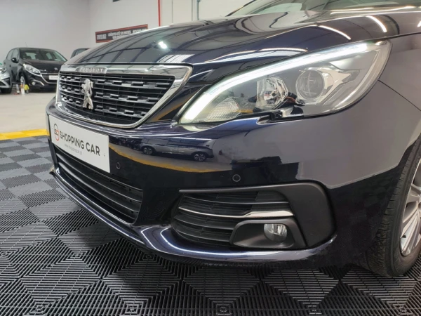 Peugeot 308 SW 1.5 BlueHDi Allure 8