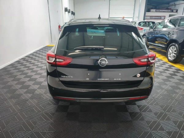 Opel Insignia 1.6 CDTI BUSINESS 10
