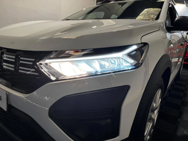 Dacia Sandero 1.0 ECO-G Stepway Essential Bi-Fuel 8