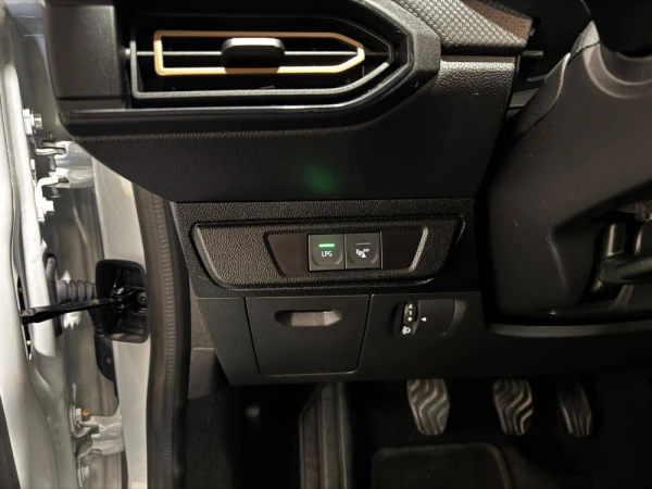 Dacia Sandero 1.0 ECO-G Stepway Essential Bi-Fuel 40