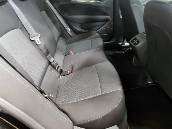 Opel Insignia 1.6 CDTI BUSINESS 52