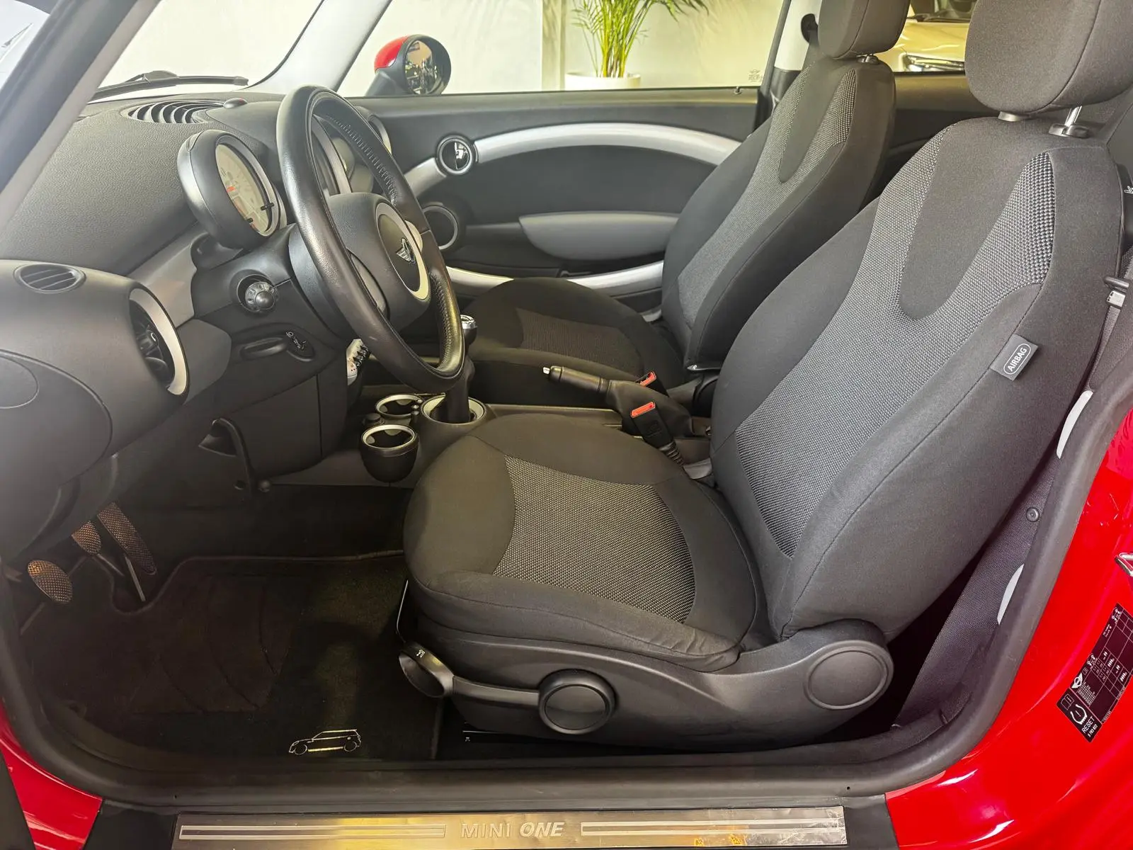 MINI Coupé One 17