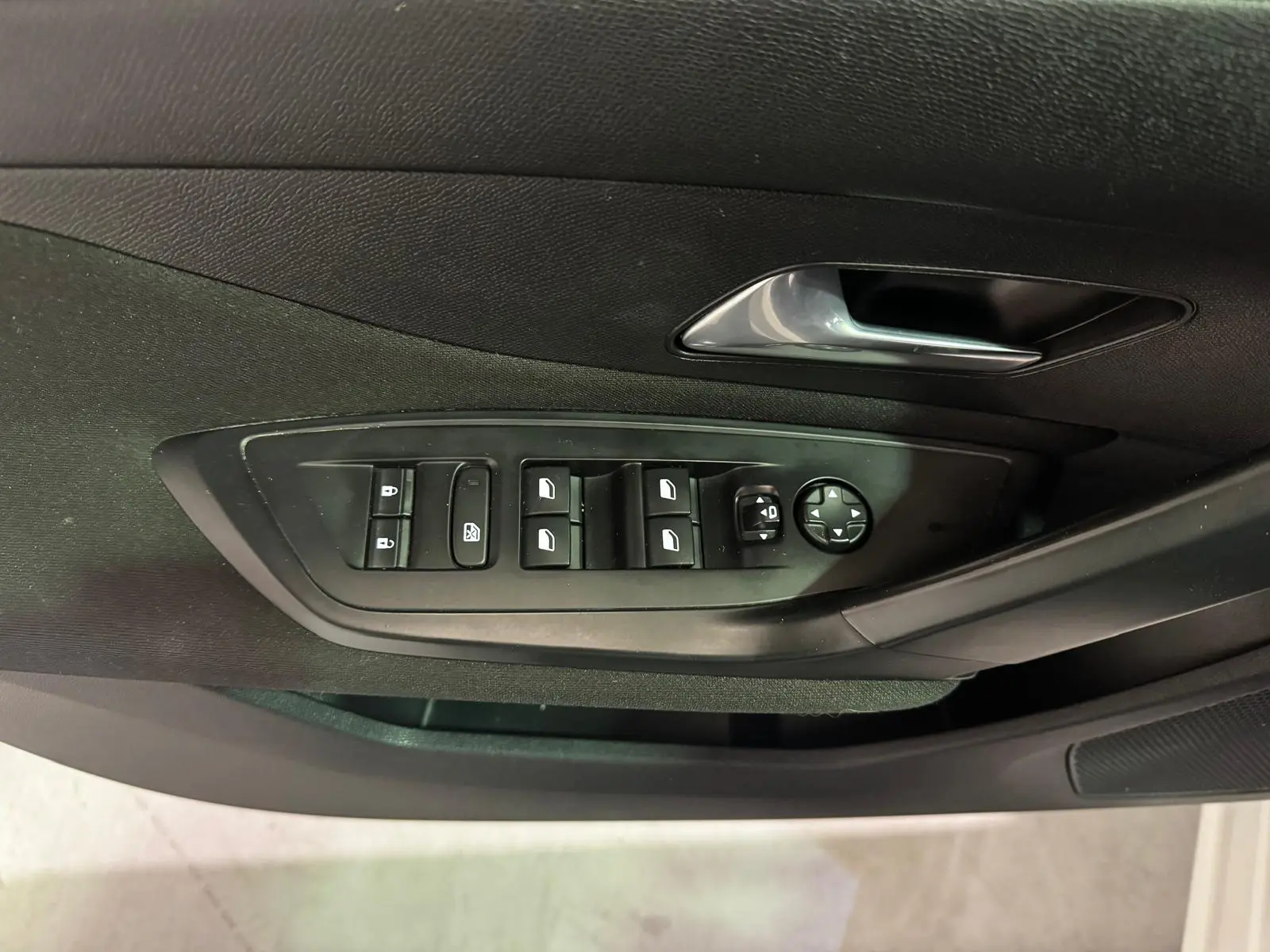 Peugeot 308 1.5 BlueHDi Active 37