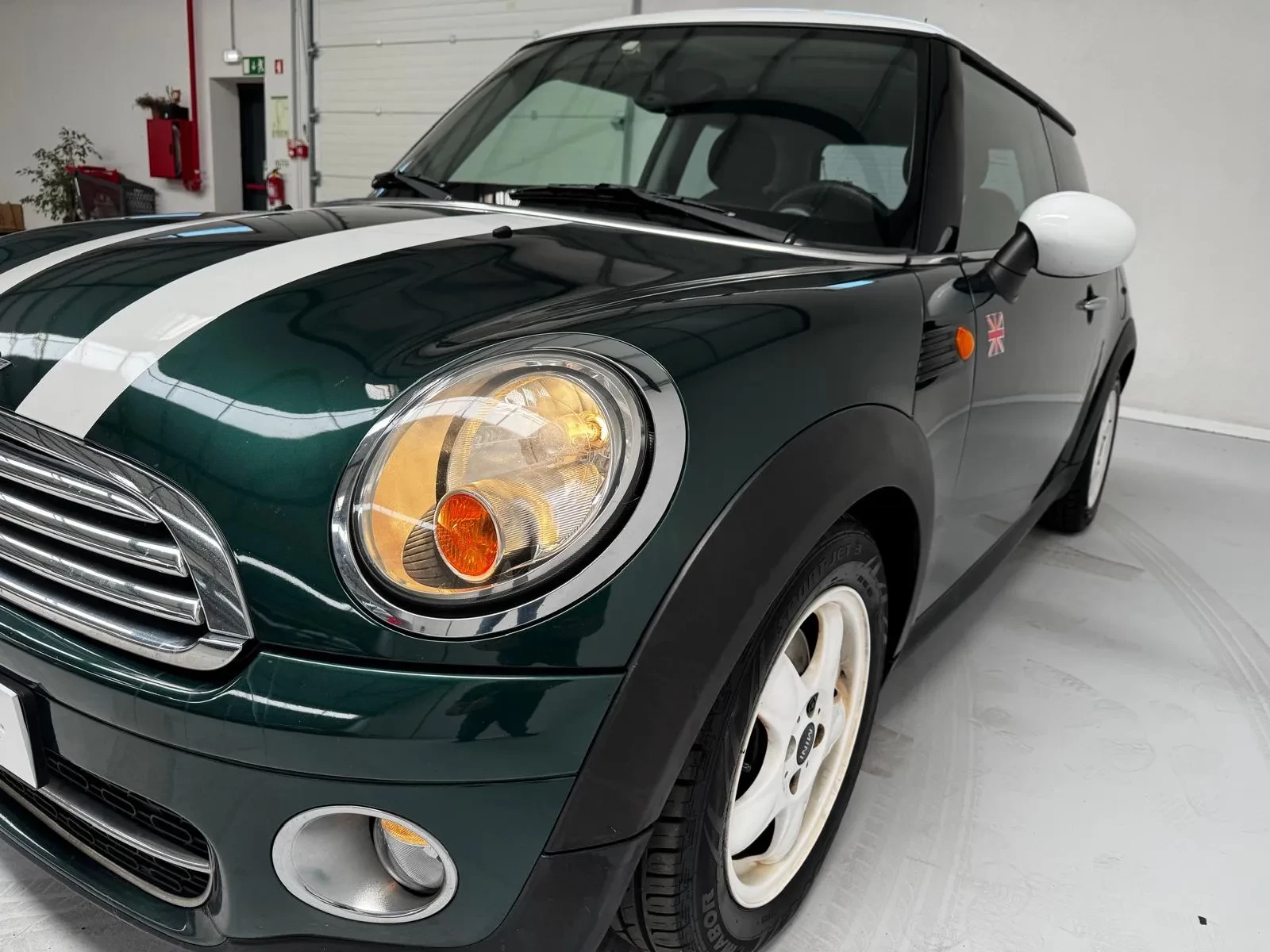 MINI 3 Portas Cooper D 4