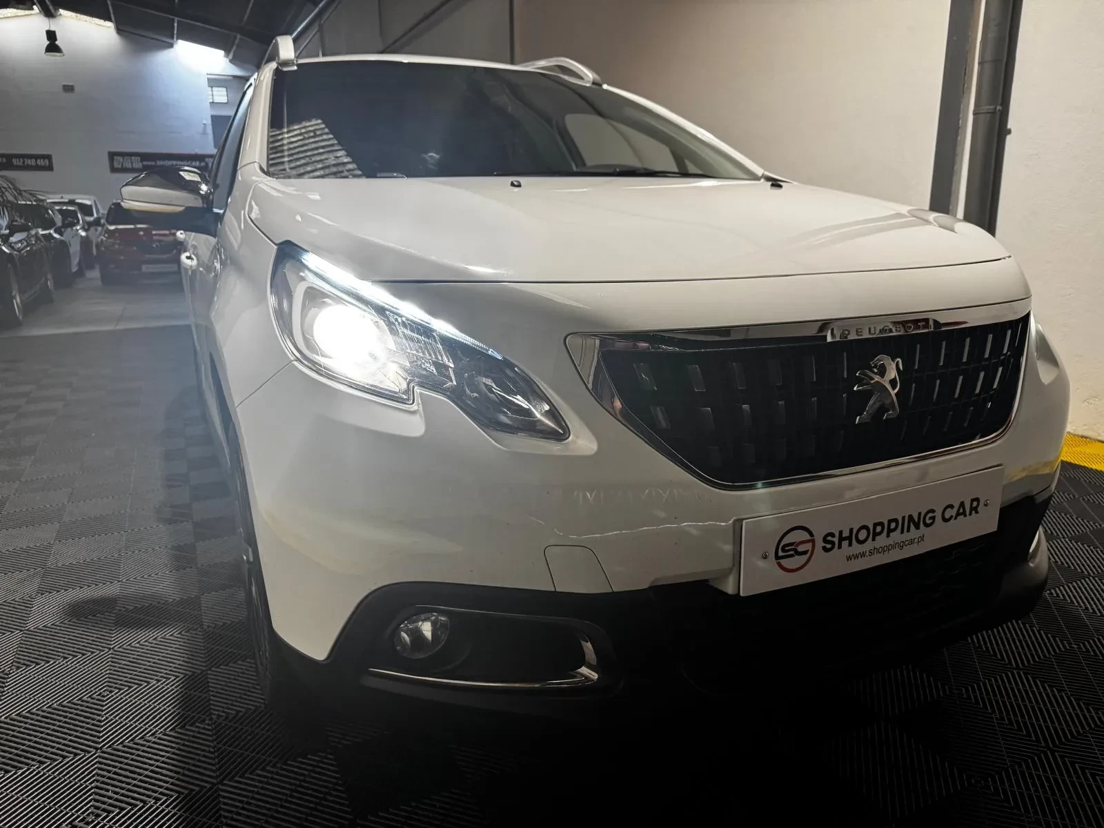 Peugeot 2008 14