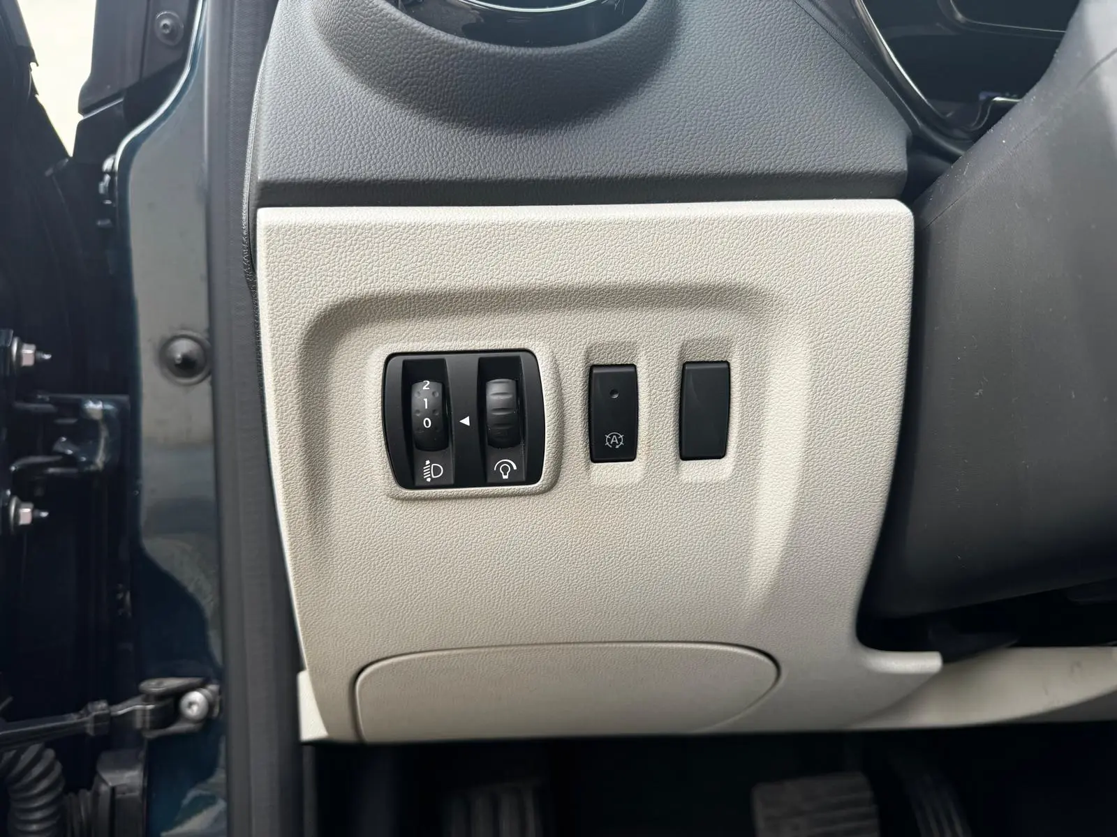 Renault Captur 1.5 dCi Initiale Paris EDC 30