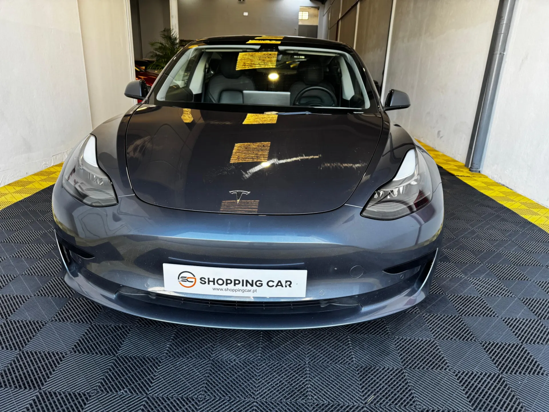 Tesla Model 3 Tração Traseira 3